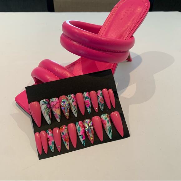 Extra Long Handmade Pink Stiletto Press On Gel Nails - Picture 3 of 4